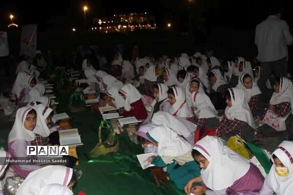 برگزاری جشن دانش‌آموزان روزه اولی در بوشهر