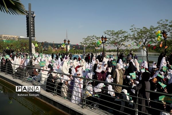 نخستین اجتماع روزه اولی‌ها در تهران