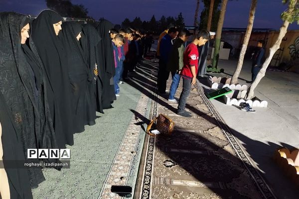 ضیافت افطاری دبستان قرآنی منتظرقائم شهرستان خاتم