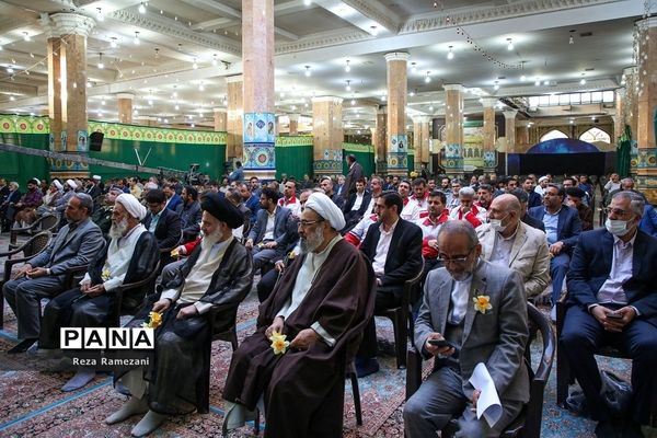 آیین تجلیل از خادمان کشوری جشن‌های نیمه شعبان در مسجد جمکران