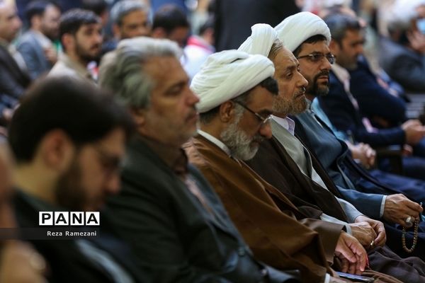 آیین تجلیل از خادمان کشوری جشن‌های نیمه شعبان در مسجد جمکران