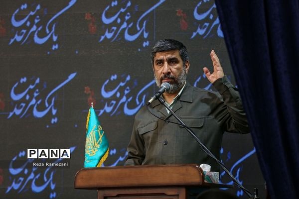 آیین تجلیل از خادمان کشوری جشن‌های نیمه شعبان در مسجد جمکران