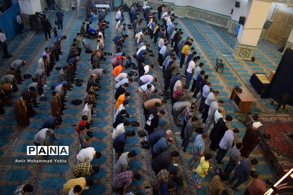 برگزاری مراسم جشن تکلیف پسران آموزشگاه متوسطه اندیشه