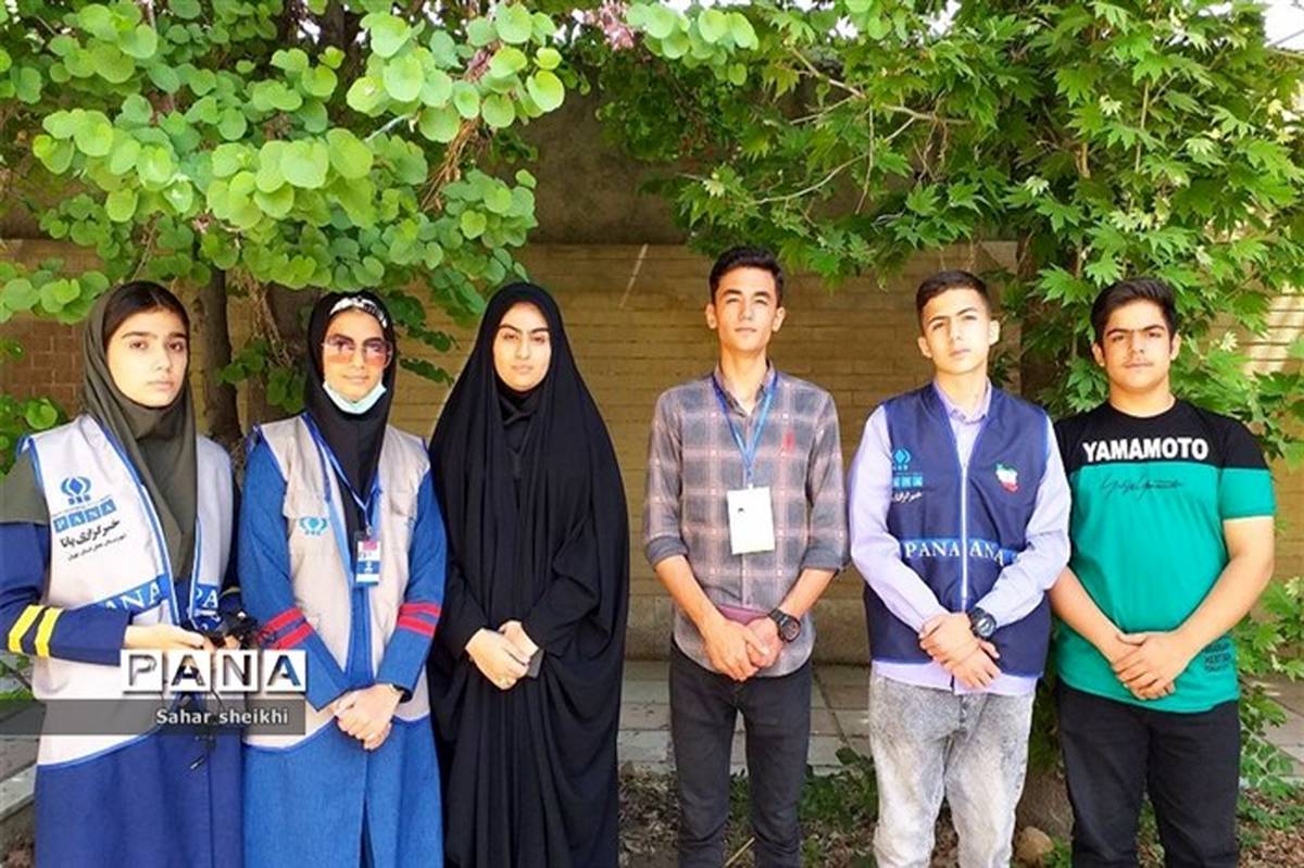 دعوت دانش‌آموز خبرنگاران پانا ملارد جهت شرکت در نماز عید فطر/فیلم