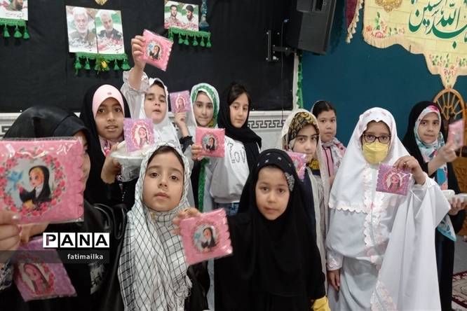 برگزاری جشن تکریم روزه اولیها در شهرستان فیروزکوه