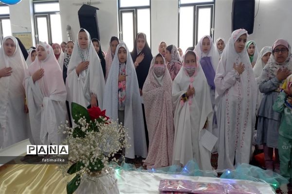 برگزاری جشن تکریم روزه اولی‌ها در شهرستان فیروزکوه