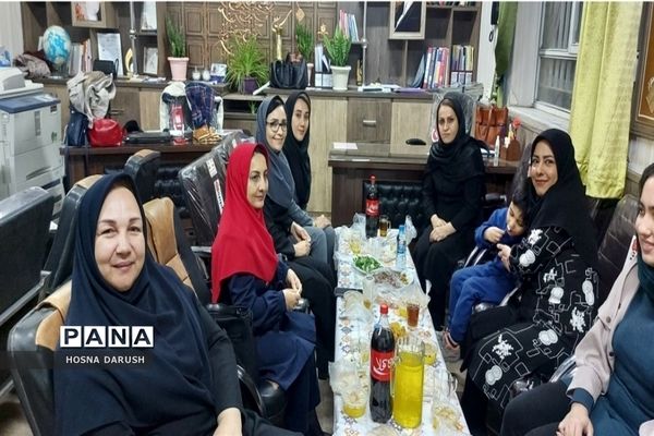 مراسم افطاری در دبستان شهدای فرهنگی ناحیه۷ مشهد