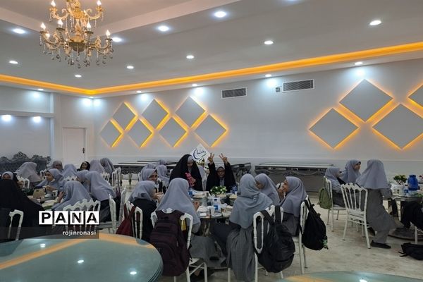 مراسم ضیافت افطاری در کانون فرهنگی تربیتی سلمان