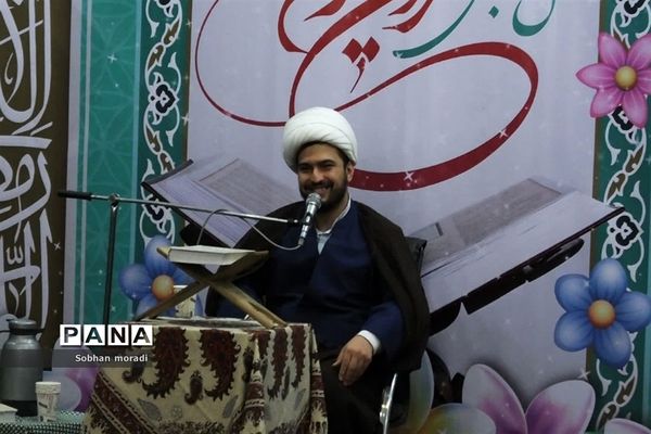 اختتامیه محفل انس با قران کریم در  پایگاه مقاومت بسیج حر