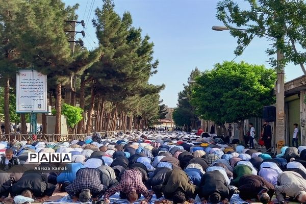 نماز عید سعید فطر در صفادشت