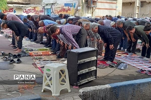 اجتماع پرشور مردم پاکدشت در عید فطر