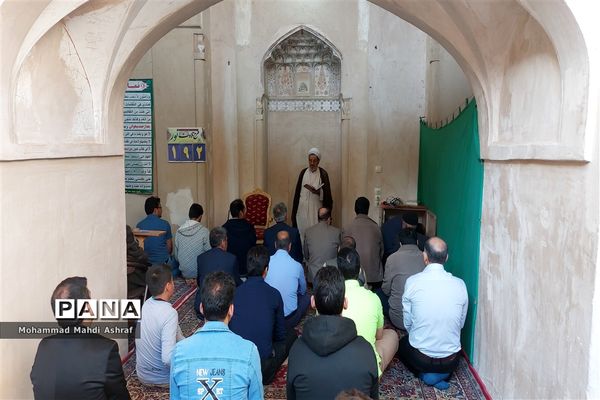 اقامه نماز عید فطر در سطح شهرستان نایین
