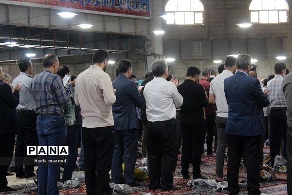 نماز عیدسعید فطر در بهارستان دو