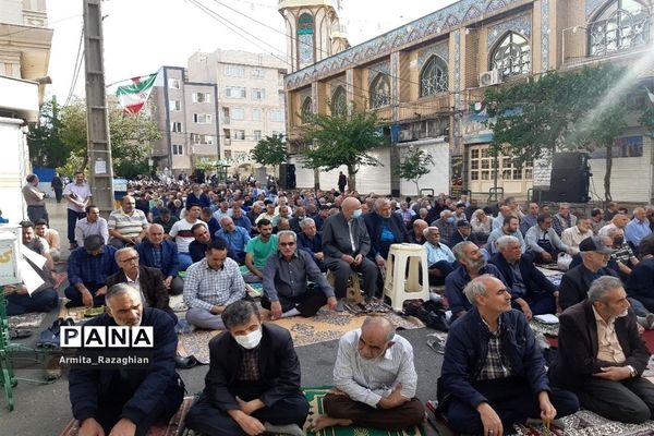 برگزاری مراسم نماز عید فطر در مسجد نبی