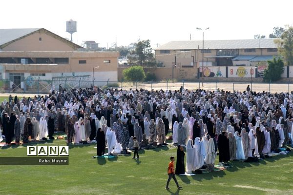 برگزاری نماز عید سعید فطر در شهرستان خرامه
