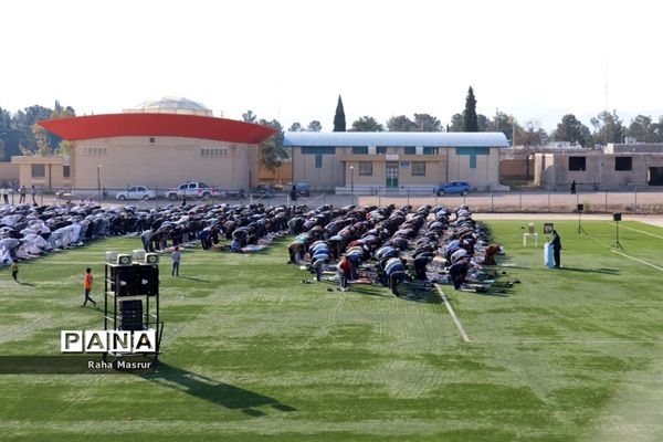 برگزاری نماز عید سعید فطر در شهرستان خرامه