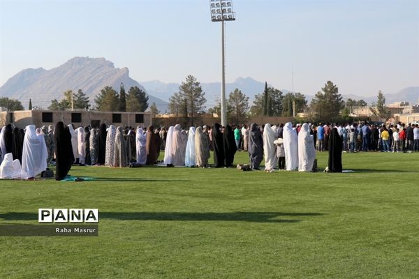 برگزاری نماز عید سعید فطر در شهرستان خرامه