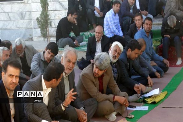 نماز عید فطر در شهر شهید پرور کوشک