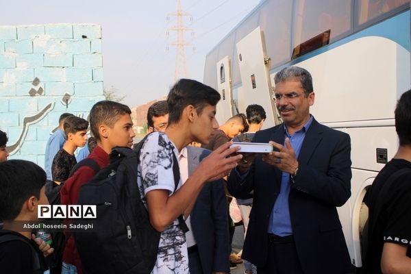 آغاز اردوی تربیتی زیارت اولی‌ها دانش‌آموزان استان بوشهر