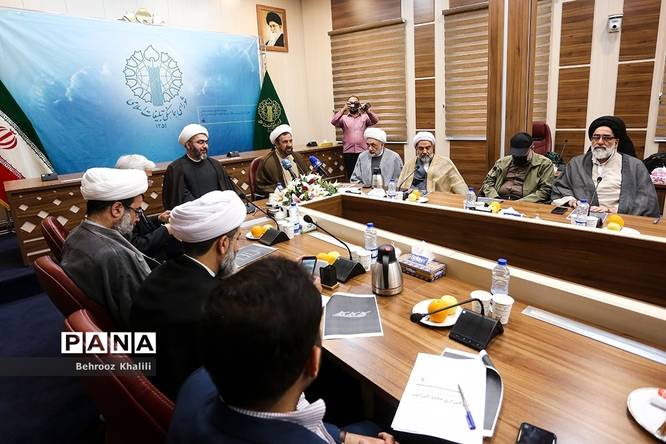 جلسه هماندیشی بزرگداشت دهه کرامت