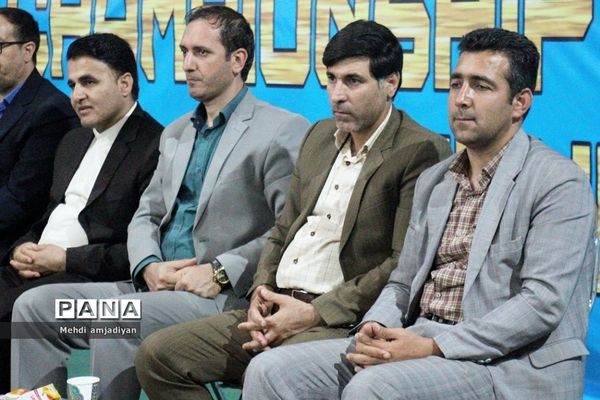 مسابقات کشتی فرنگی نونهالان شهرستان‌های استان تهران در بهارستان۲