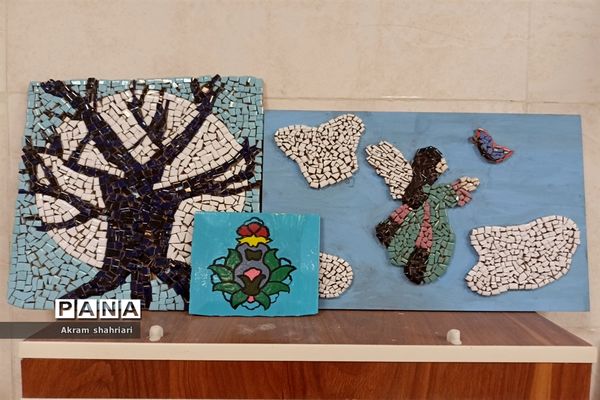 بازدید مشاوران مدارس ملارد از هنرستان کار دانش کبری زرگران