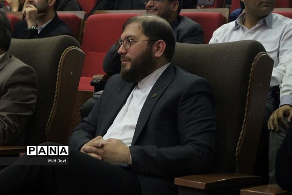 مراسم تجلیل از همیاران بازیافت قم