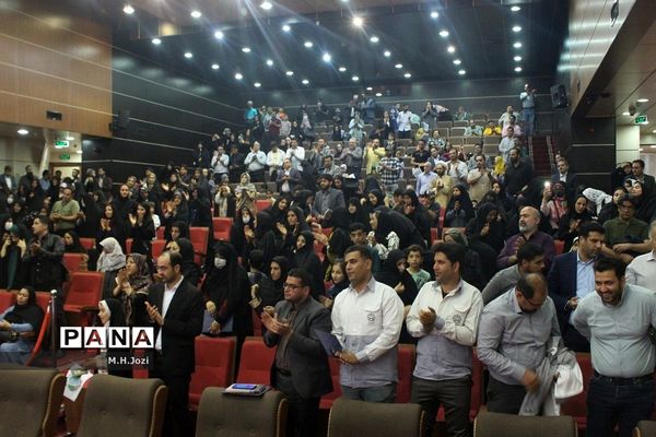 مراسم تجلیل از همیاران بازیافت قم