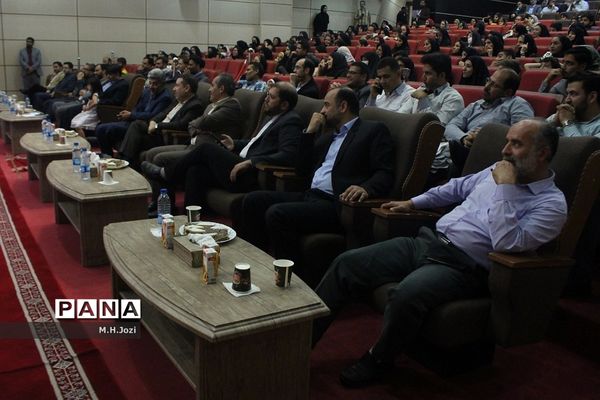 مراسم تجلیل از همیاران بازیافت قم
