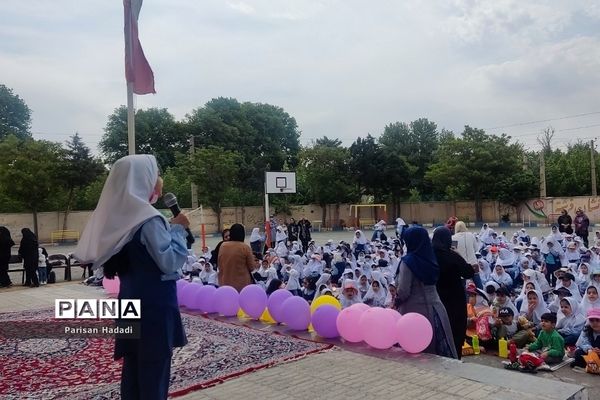 برگزاری اردوی شاد درون مدرسه‌ای دبستان دانا برای دانش آموزان و معلمان