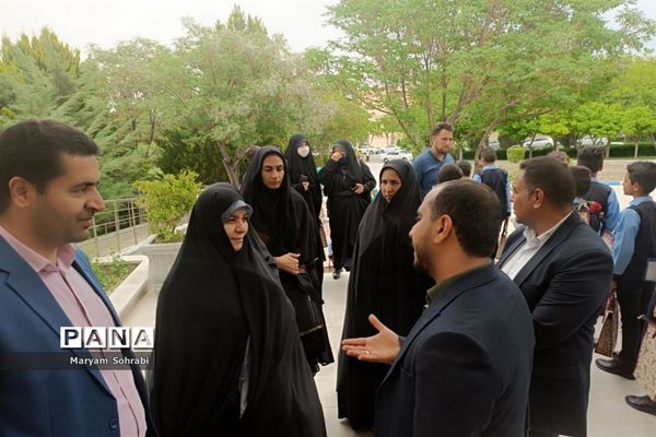 افتخار آفرینی و کسب مقام مدارس شاهد فارس در جشنواره ملی پرواز تا بی نهایت