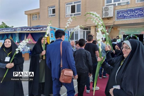 برگزاری مرحله مقدماتی چهل و یکمین دوره مسابقات قرآنی پسران نواحی چهارگانه شیراز در ناحیه 3