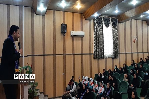 دوره آموزشی ضمن خدمت مربیان پیشتاز شهرستان مانه وسملقان