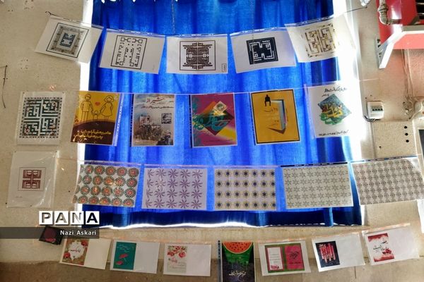 آماده‌سازی نمایشگاه هنرستان شهید محسن کامیاب آموزش و پرورش ناحیه یک شیراز