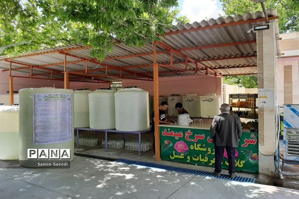 جشنواره گل و گلاب میمند فارس