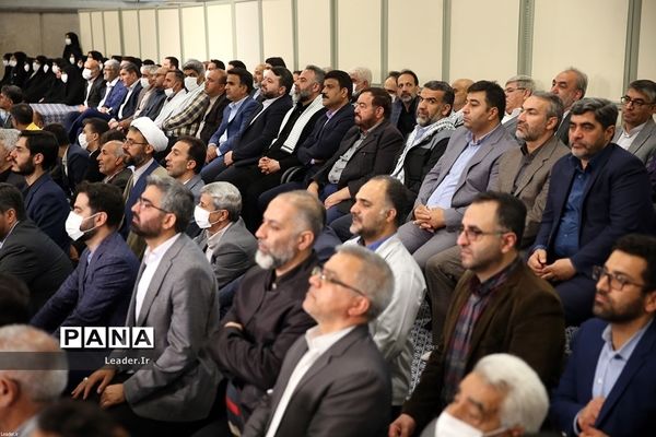 دیدار جمعی از کارگران سراسر کشور با مقام معظم رهبری