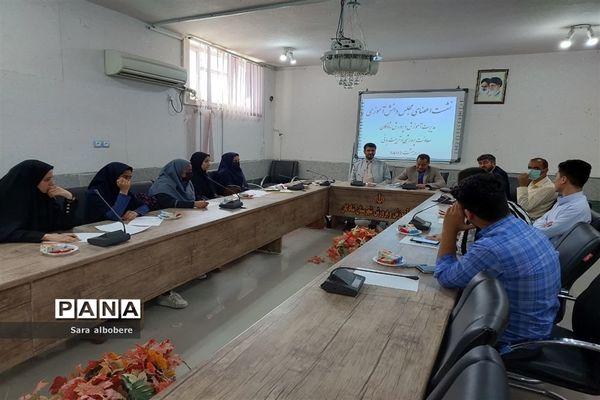 نشست مجلس دانش‌آموزی شهرستان شادگان