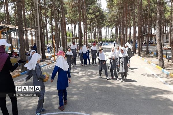اردوی دانش‌آموزی مدارس ملارد در اردوگاه شهید منتظری شهریار