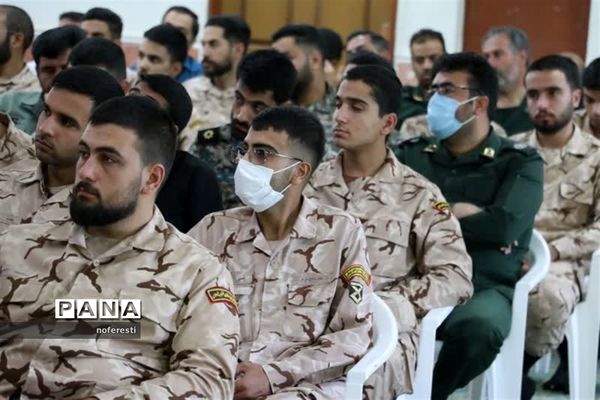 دیدار نماینده ولی فقیه با فرماندهان سپاه خراسان جنوبی به‌مناسبت روز عقیدتی سیاسی