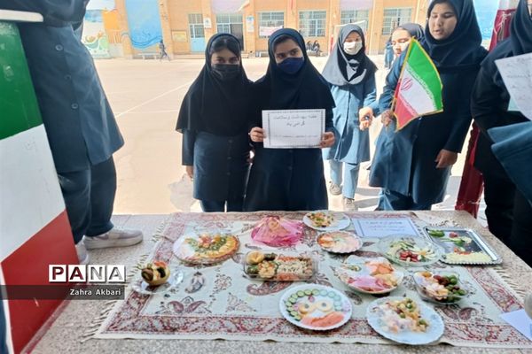 گرامیداشت هفته سلامت در دبیرستان شاهد فیض ناحیه ۳ شیراز