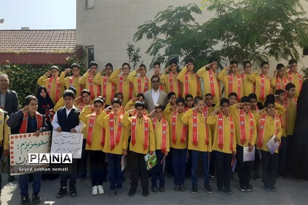 مراسم تقدیر از فرهنگیان در اداره آموزش و پرورش ناحیه2