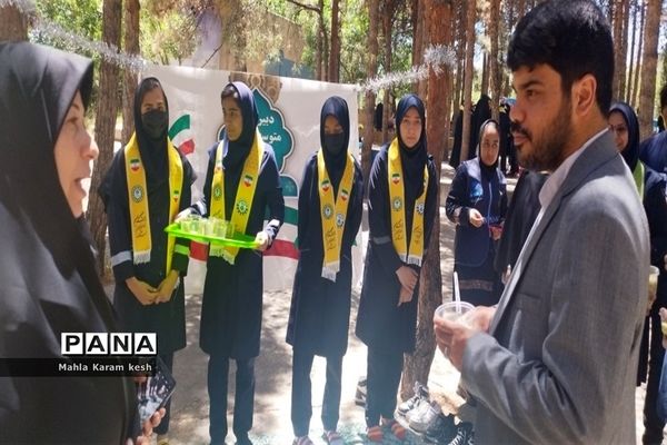 اردوی یک روزه سازمان دانش‌آموزی ویژه دختران ناحیه ۴ شیراز