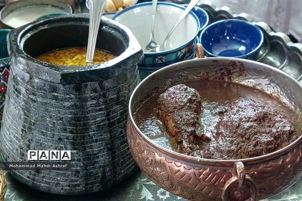 جشنواره غذای محلی در روستای هماباد نایین