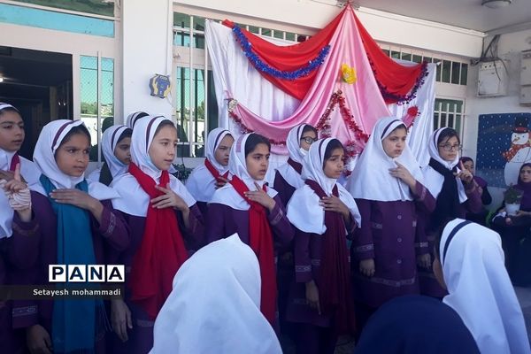 جشن روز معلم در دبستان حضرت زهرا(س)۲ رودهن