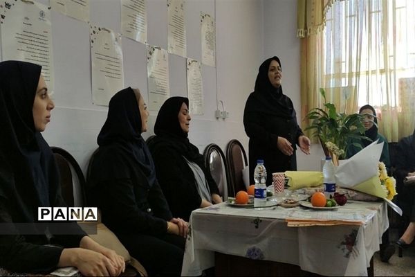 برگزاری  سالروز گرامیداشت هفته معلم در آموزشگاه الزهرا شهرستان نظرآباد