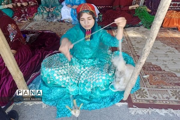 آیین افتتاحیه جشنواره فرهنگی ورزشی دختران آفتاب ایران