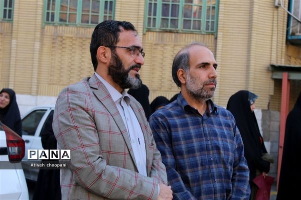 مراسم گرامیداشت مقام و منزلت معلم با عنوان «سپاس معلم» در اداره‌کل شهر تهران