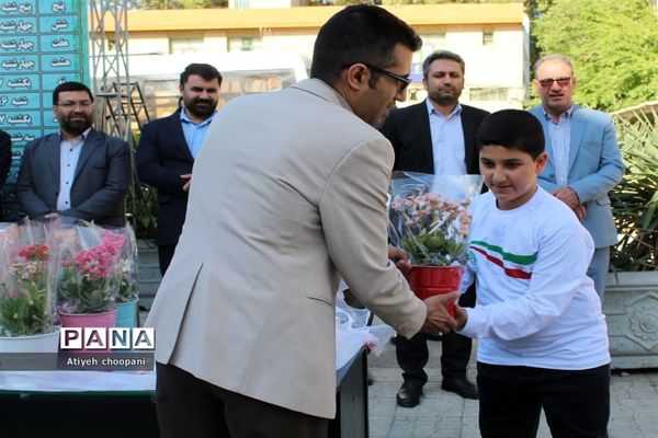 مراسم گرامیداشت مقام و منزلت معلم با عنوان «سپاس معلم» در اداره‌کل شهر تهران