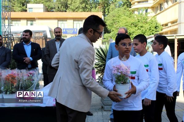 مراسم گرامیداشت مقام و منزلت معلم با عنوان «سپاس معلم» در اداره‌کل شهر تهران