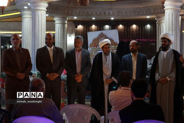 مراسم تجلیل و تقدیر از اساتید برتر مدارس جنت و موسسه امیرالمومنین کاشان